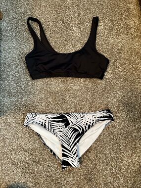 SKIMS & PINK Bikini Set Size M black & White